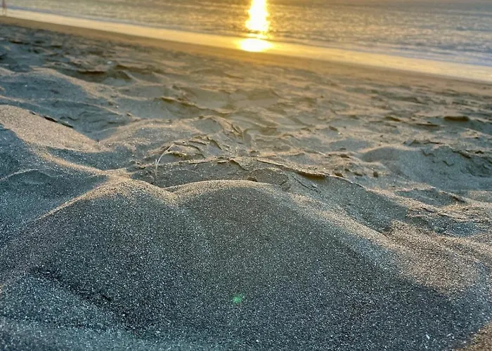 Beachy Hideaway Steps To & Sunset